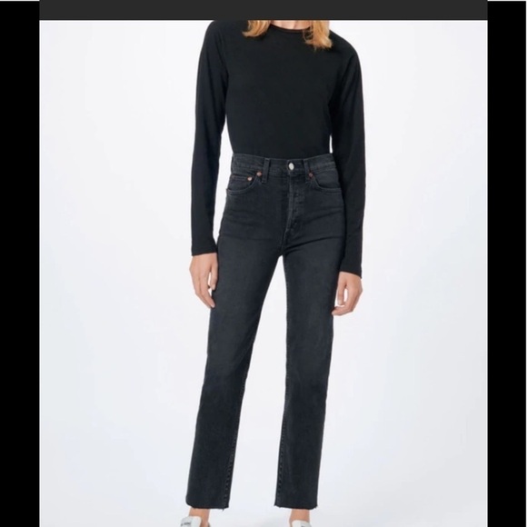 'RE/DONE 70s High Waist Raw Hem Stovepipe Jeans E. - Picture 5 of 16